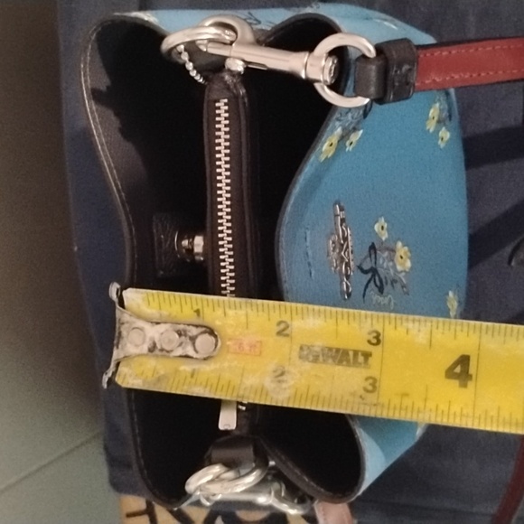 COACH MINI CROSSBODY - Picture 10 of 14